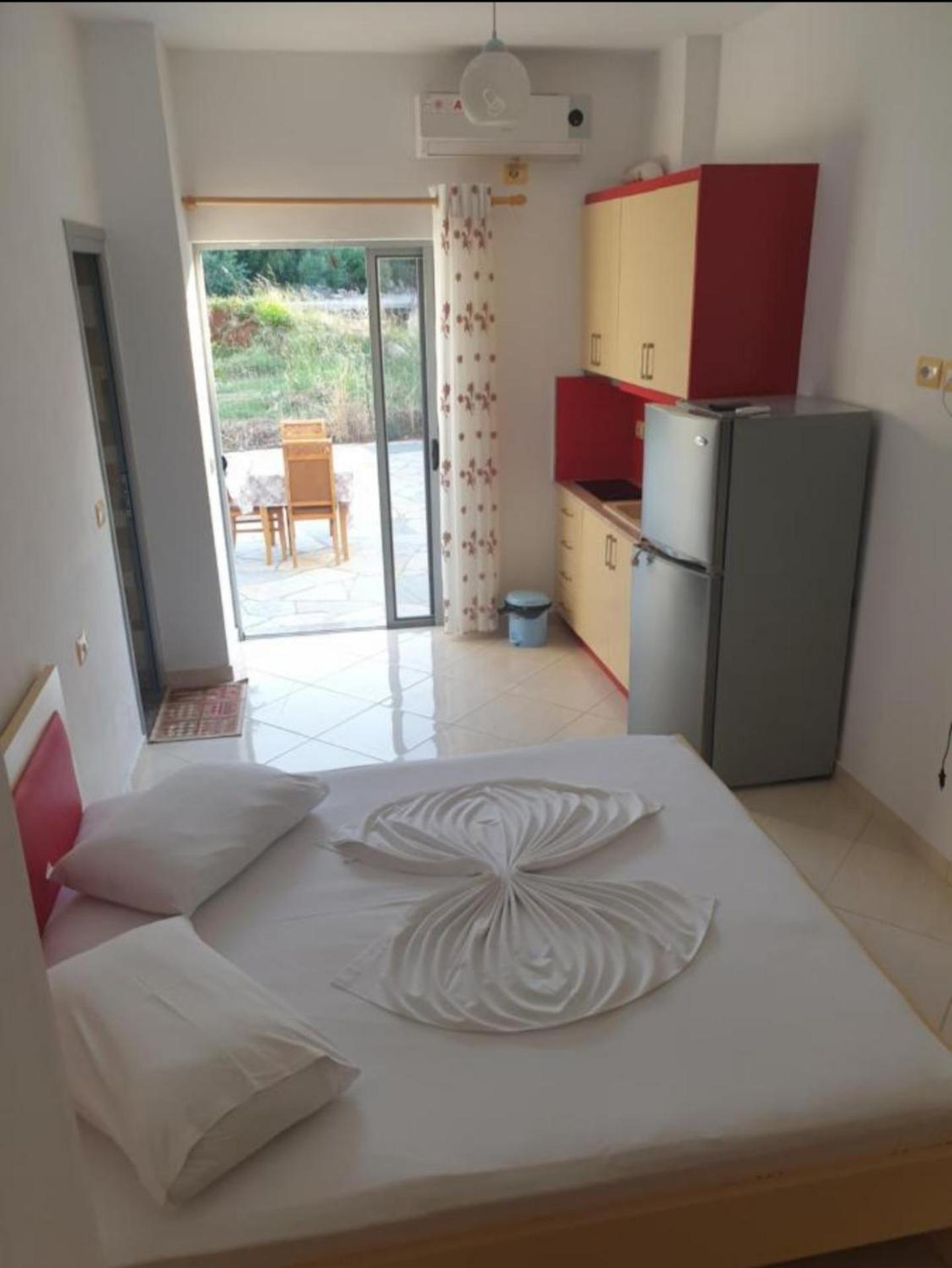 Alinani Apartments Ksamil Luaran gambar